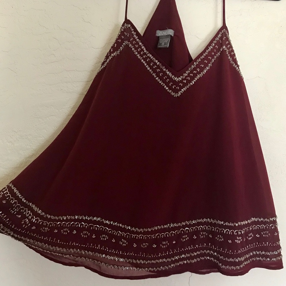 ⭕️4/$20 Beautiful Beaded Top
